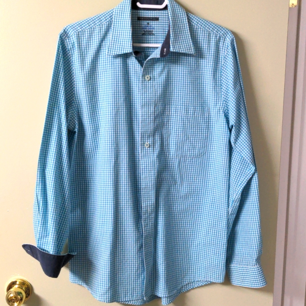 Van Heusen Light Blue/Teal Dress Shirt